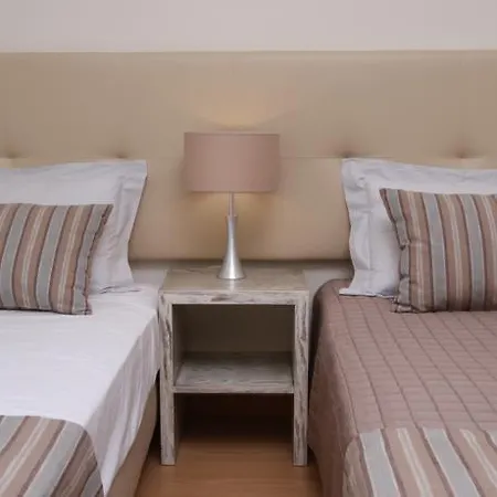 Pinheiros Da Balaia Resort