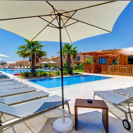 Θέρετρο Pinheiros Da Balaia