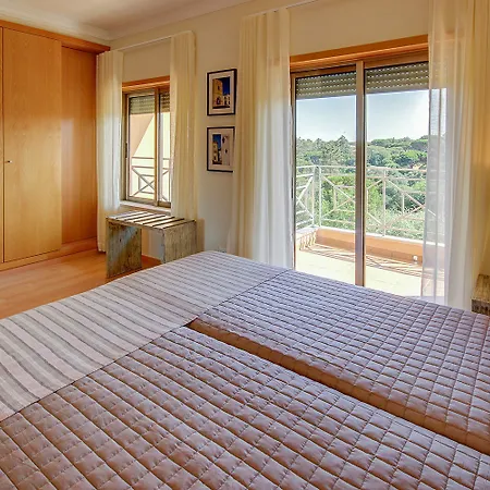 Pinheiros Da Balaia Resort