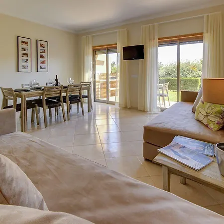 Pinheiros Da Balaia Resort