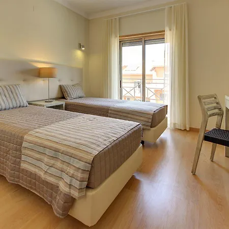 Pinheiros Da Balaia Resort
