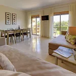 Pinheiros Da Balaia Semesteranläggning (resort)