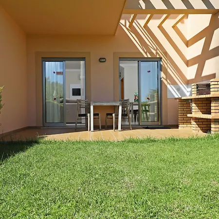 Resort Pinheiros Da Balaia 4*