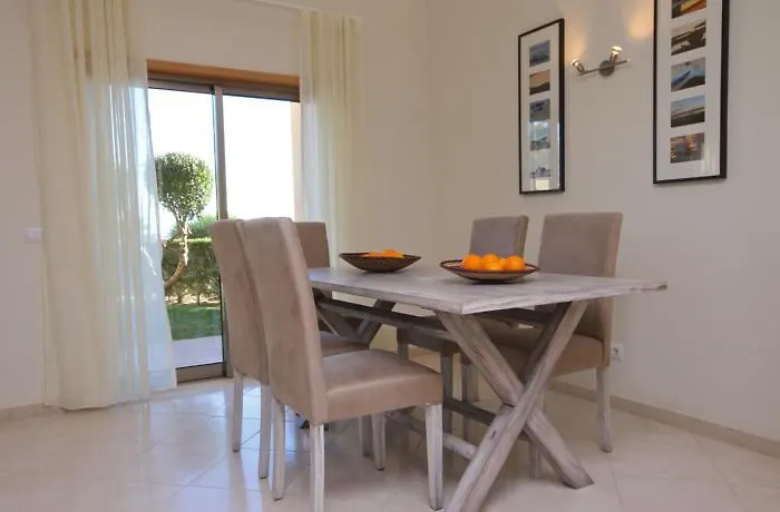 Pinheiros Da Balaia Feriested 4*