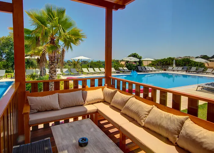 Pinheiros Da Balaia Resort 4*