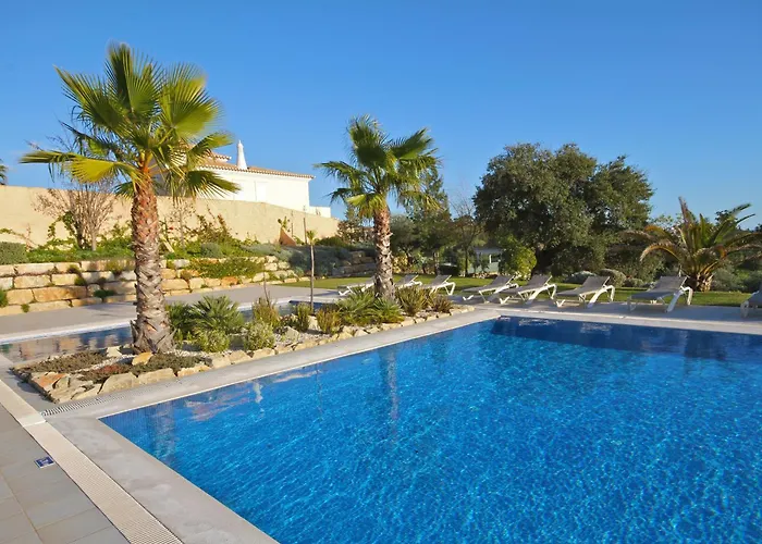 ピンヘイロス ダ バライア ヴィラズ アルブフェイラ