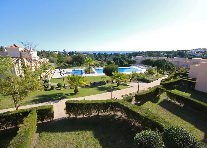 ピンヘイロス ダ バライア ヴィラズ