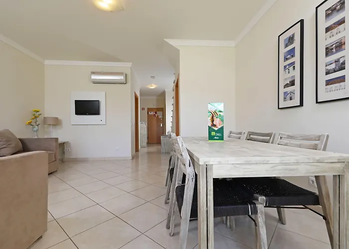 Pinheiros Da Balaia Feriested 4*