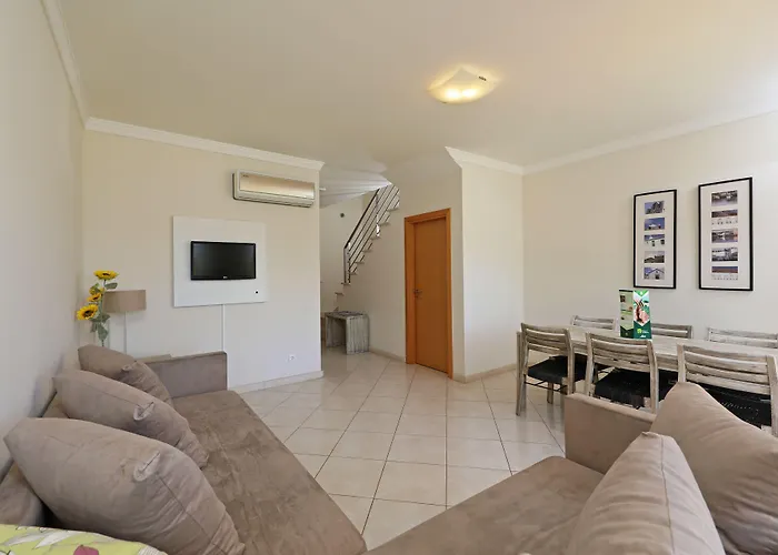 リゾート ピンヘイロス ダ バライア ヴィラズ アルブフェイラ