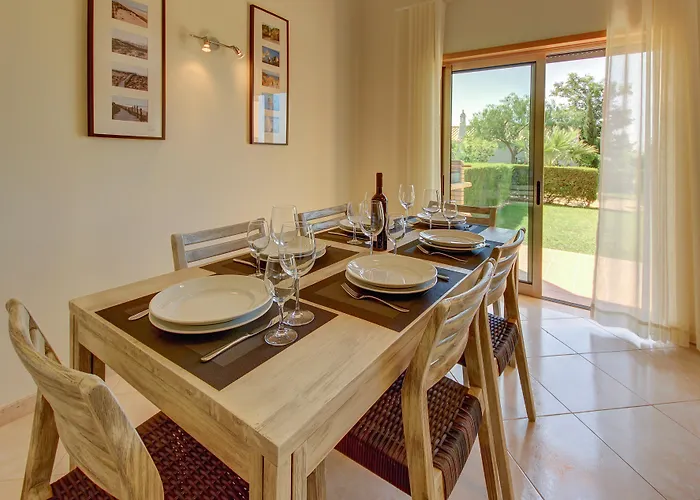 皮河瑞斯达巴拉亚别墅酒店